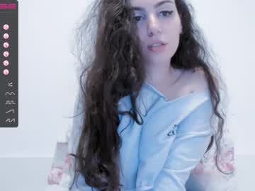girl
        lady_yas cam image #61498