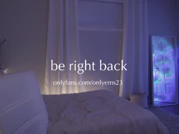 girl
        onlyems23 cam image #3898307