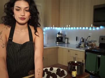 girl
        jadeperez_ cam image #2778495