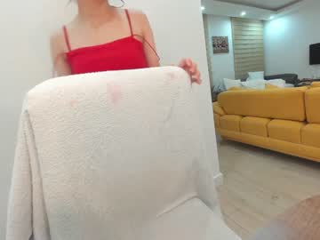 girl
        ehotlovea cam image #112368