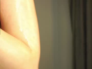 girl
        a_whole_eternity cam image #4083875