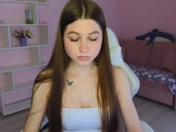 girl
        kristy_mey cam image #6526920