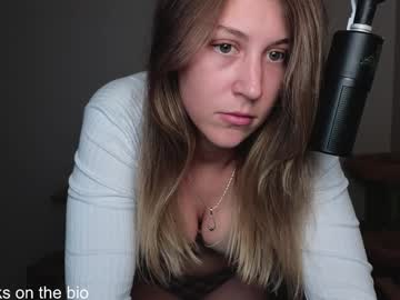 girl
        alexa_dream cam image #5098487