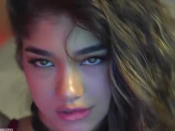 girl
        ashley_ospino cam image #6141151