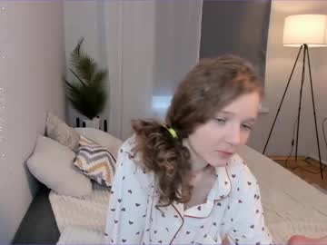 girl Live Cam Girls Love To Strip Naked For Their Viewers with jaelyncraft