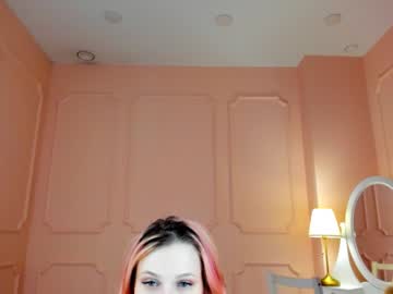 girl
        pretty_girl_bella cam image #118570