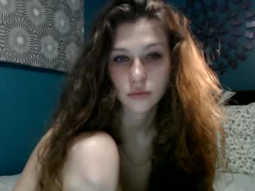 girl
        zia_aphrodite cam image #560209