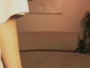 girl
        aryamirelle cam image #6540725