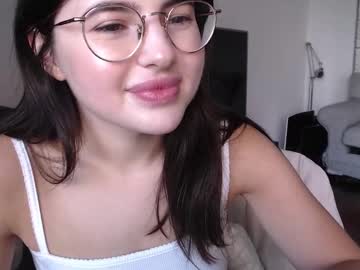 girl
        playnofuckinggames cam image #4865324