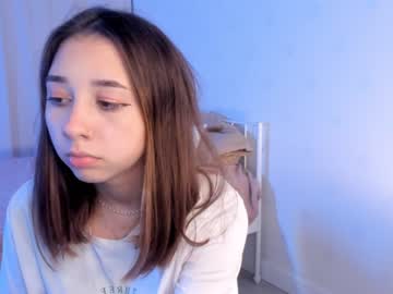 girl
        stephaniesally cam image #2425855