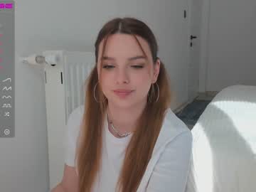 girl
        victoria_karma cam image #849382