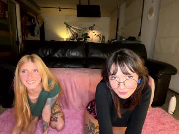 girl
        one_more_cum cam image #6972766