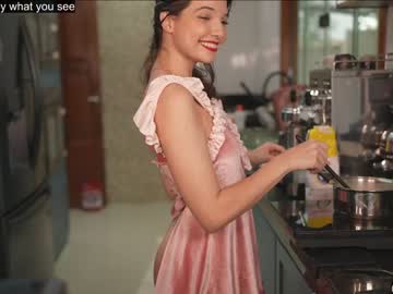 girl
        loollypop24 cam image #3135156