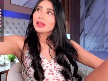 girl
        abie_owen cam image #1952511