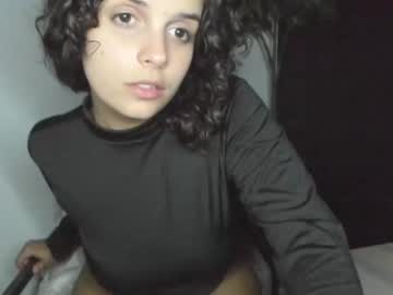 girl
        lilbeccaxo cam image #286423