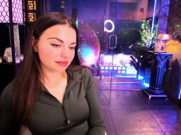 girl
        alma_pearl cam image #1156784