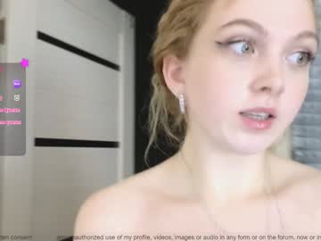 girl
        small_blondee cam image #5328594