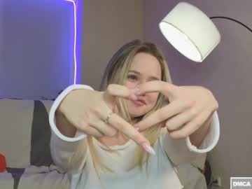 girl
        molly__meow cam image #6066421