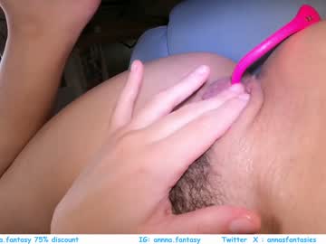 girl
        the_pussy_boulevard cam image #2198071