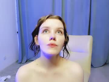 girl
        baeemily cam image #260104