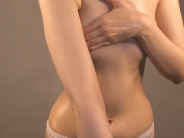 girl
        ritaschneider cam image #1132739