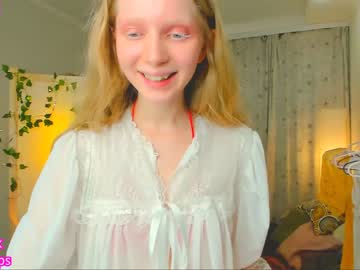 girl
        jenny_ames cam image #3983397