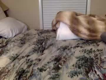 couple
        jugzbunny cam image #747551