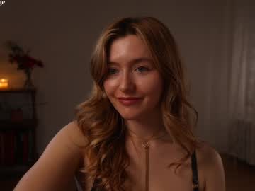girl
        alisonrouge cam image #5630120