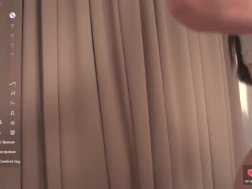 girl
        mycutekira cam image #5315945