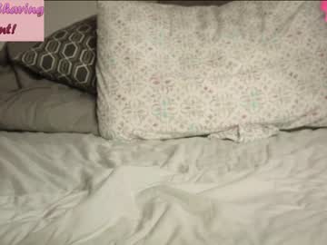 girl
        chaturbatable cam image #219759