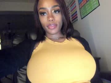 girl
        napudi1 cam image #2787636