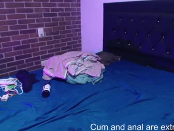 couple
        fuckc0uple cam image #4617289