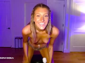 girl
        addisonvodka cam image #775505