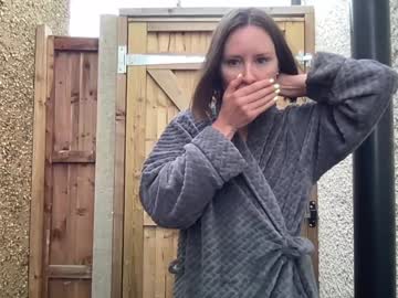 girl
        eatmypie69 cam image #4942623