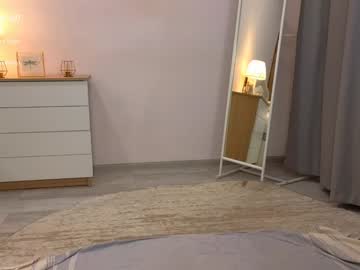 girl
        wanda_robinson cam image #4910251