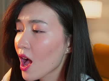 girl
        natsumiito cam image #6093499