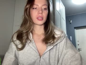 girl
        angel_from_sky cam image #3958382