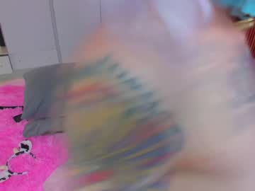 girl
        lovexxxpink cam image #2225010