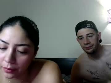 couple
        kellyga69 cam image #4180914