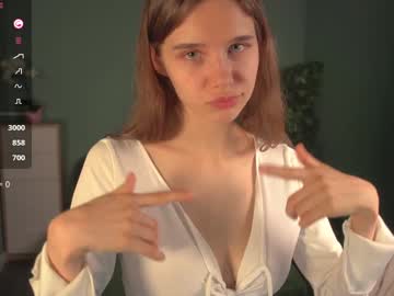 girl
        elation_evy cam image #5041139