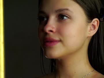 girl
        a_whole_eternity cam image #5564221
