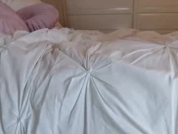 girl
        lilemilyy cam image #3236351