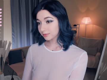 girl
        your_desssert cam image #4108689