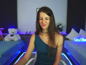 girl
        anna_shine_ cam image #5791938