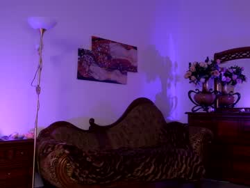 girl
        jessiccaburns cam image #1542517