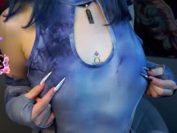 girl
        merciabawden cam image #6687195