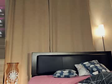 girl Live Cam Girls Love To Strip Naked For Their Viewers with doriflores