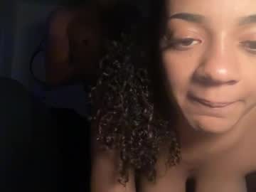 couple
        goodgirljuicey cam image #4935851