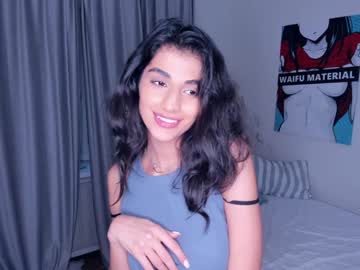 girl
        suzannedavise cam image #2774303