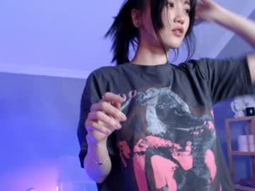 girl
        amiliyan cam image #835324